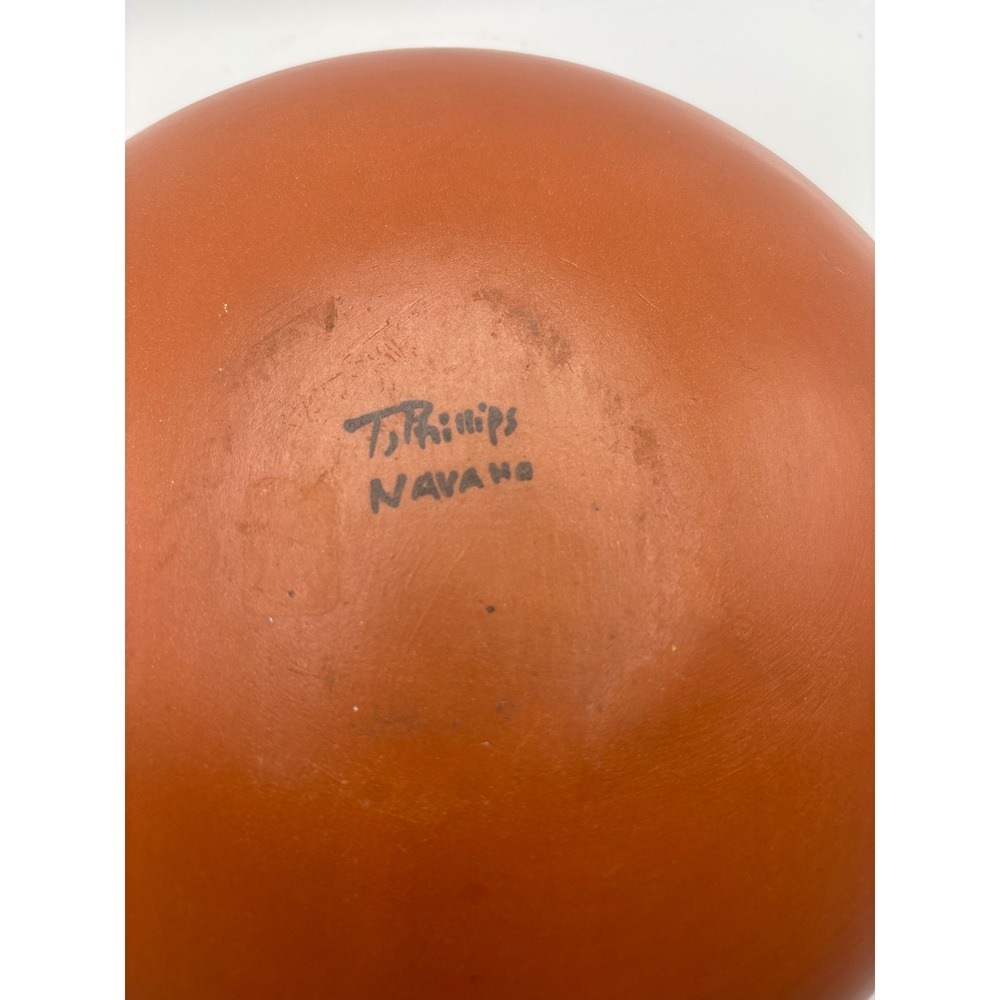 T Phillips Navajo Seed Pot Native American Etched Red Clay Pottery Signed - Picture 8 of 10